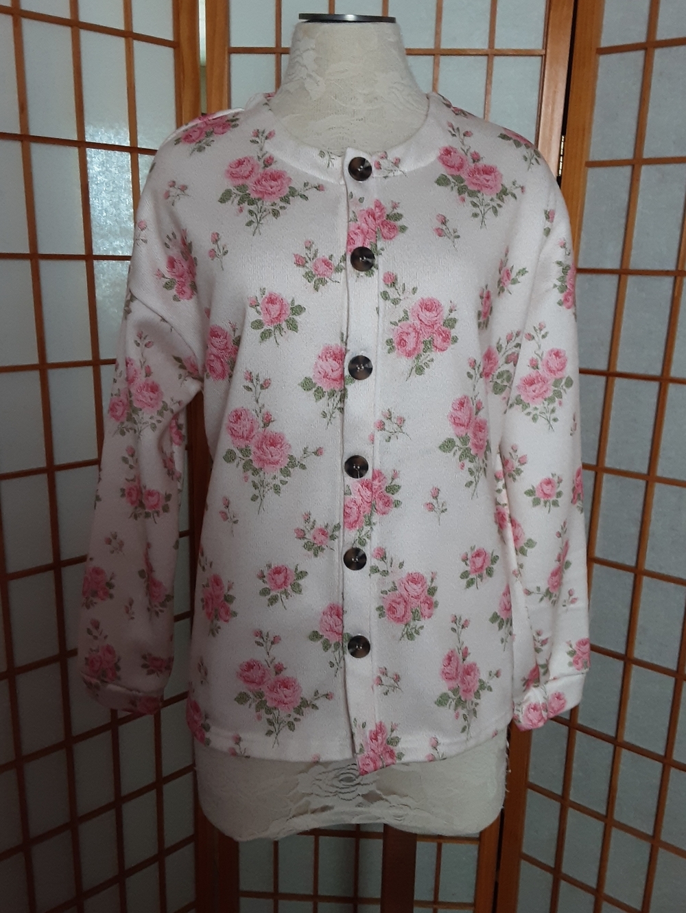 NWOT Floral Sweatshirt